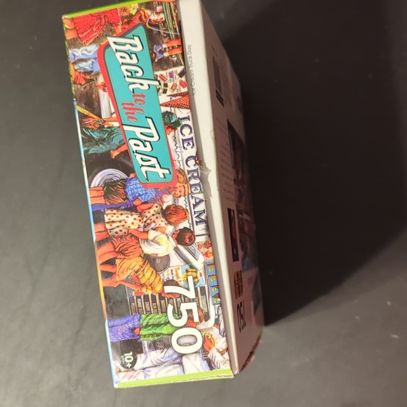 Back To The Past 750 piece puzzle - Picture 14 of 15